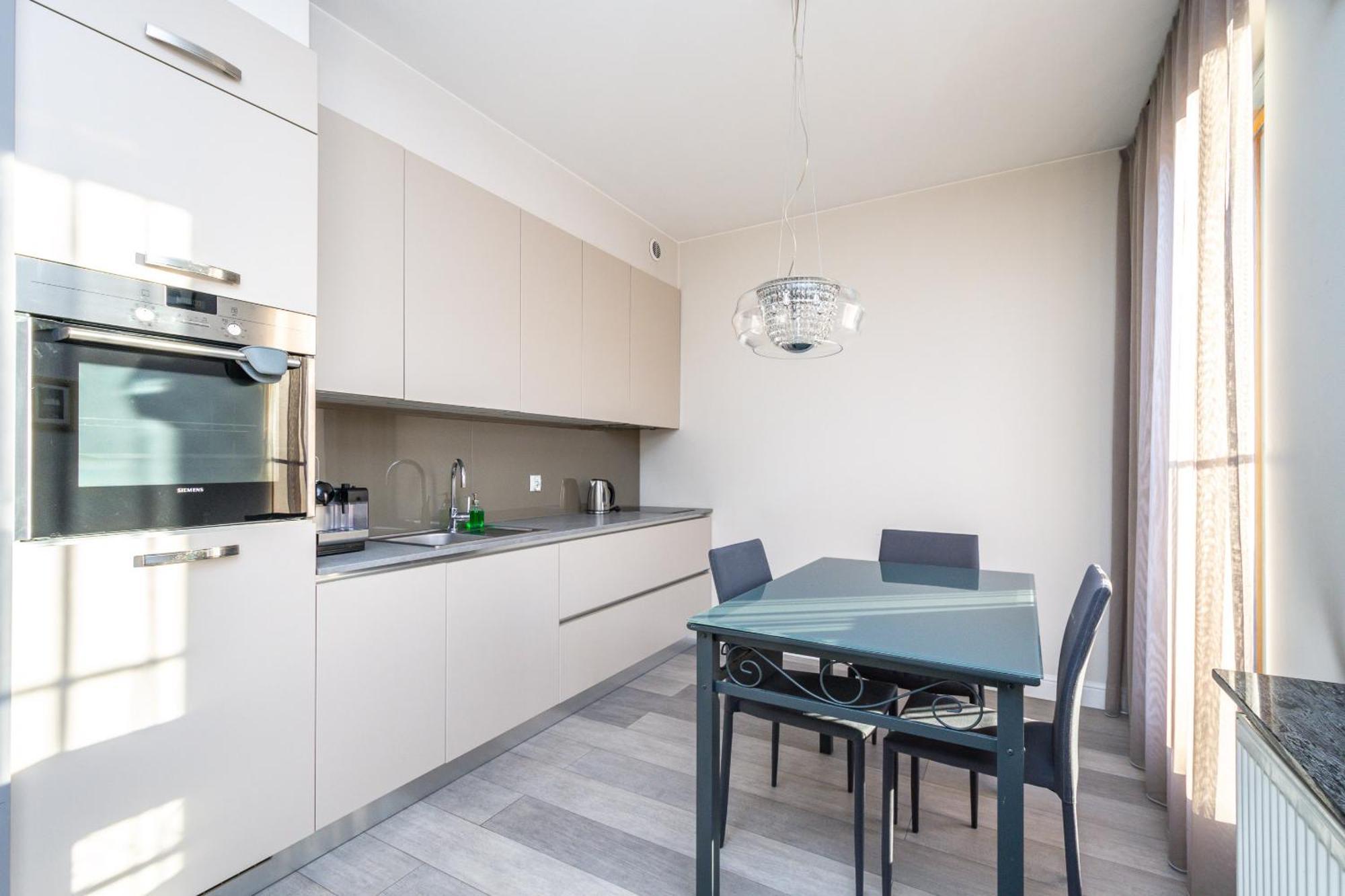 Rentplanet - Apartament Lubicz คราคูฟ ภายนอก รูปภาพ