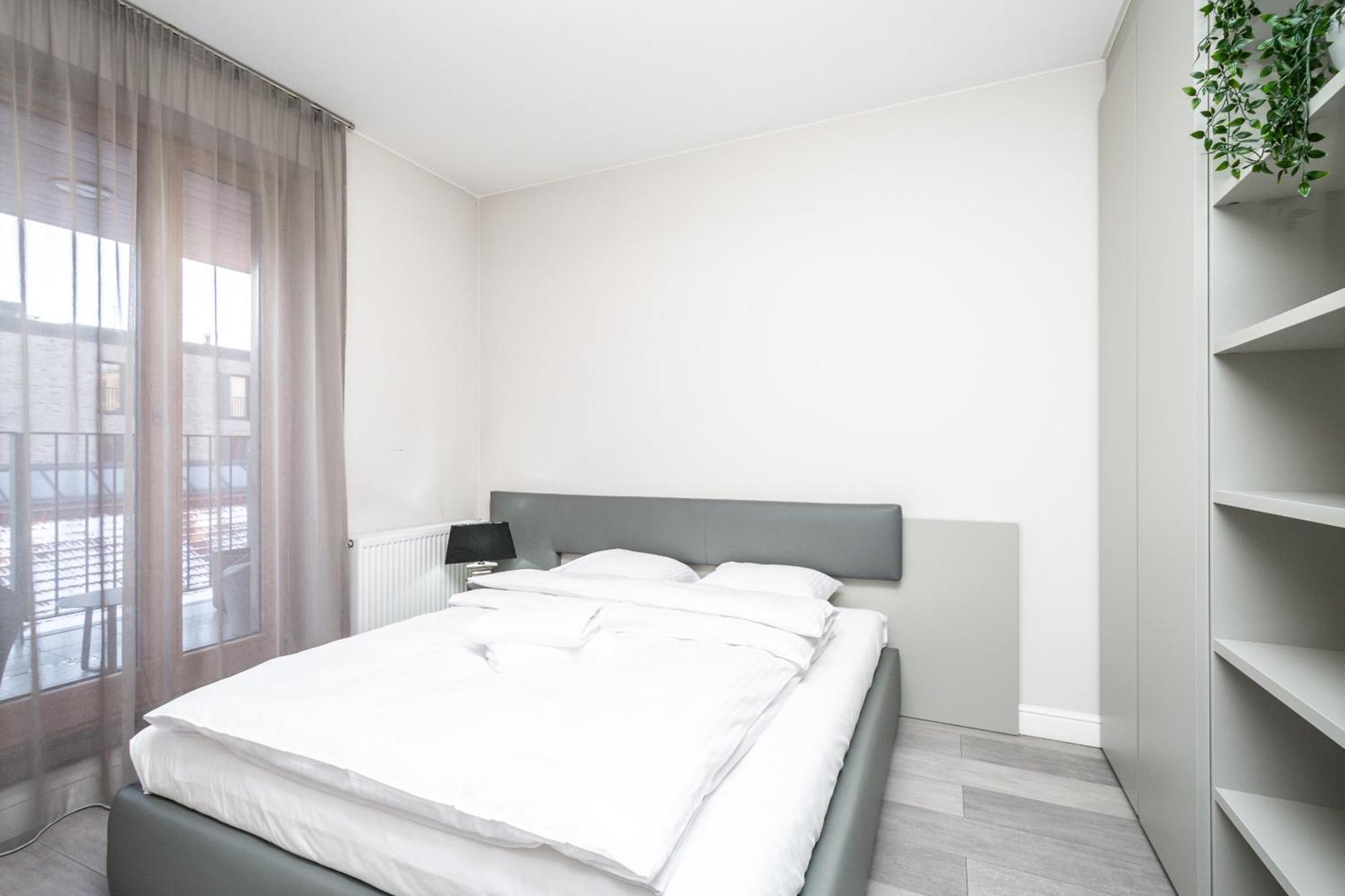 Rentplanet - Apartament Lubicz คราคูฟ ภายนอก รูปภาพ